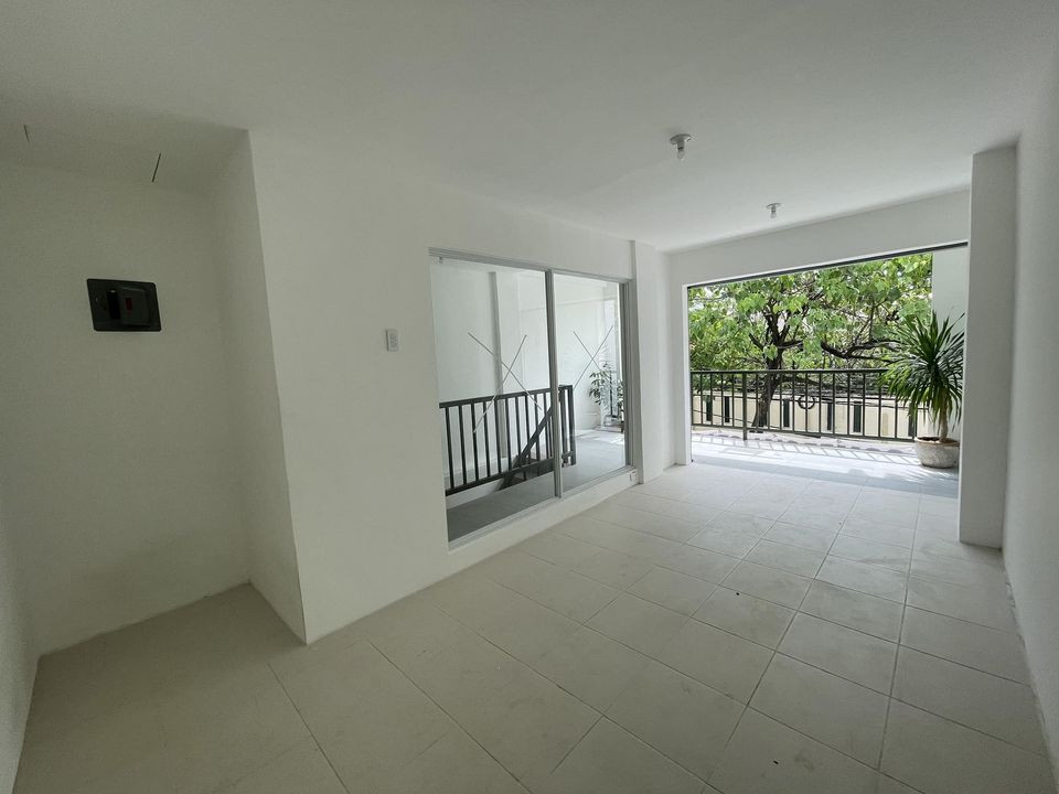 Gallery 3