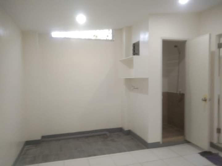 Gallery 5