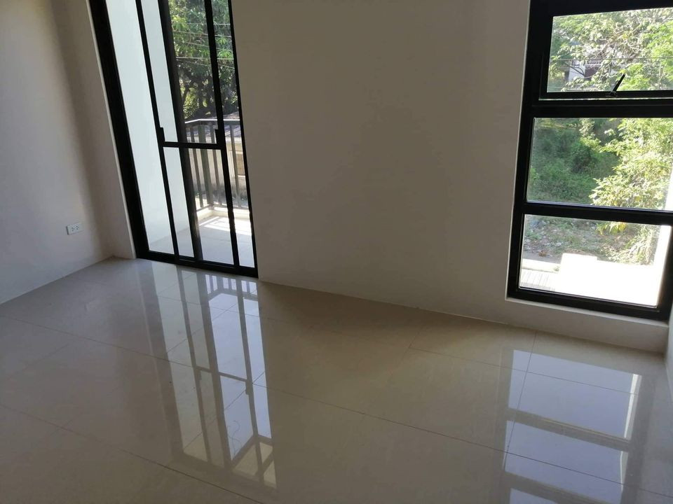 Gallery 3