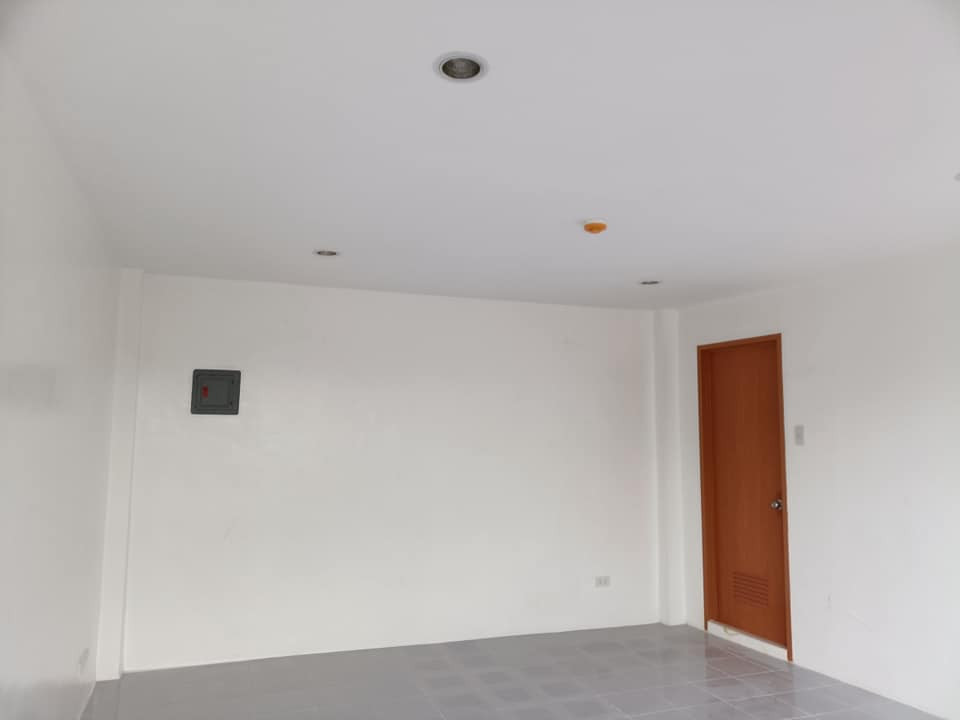 Gallery 5