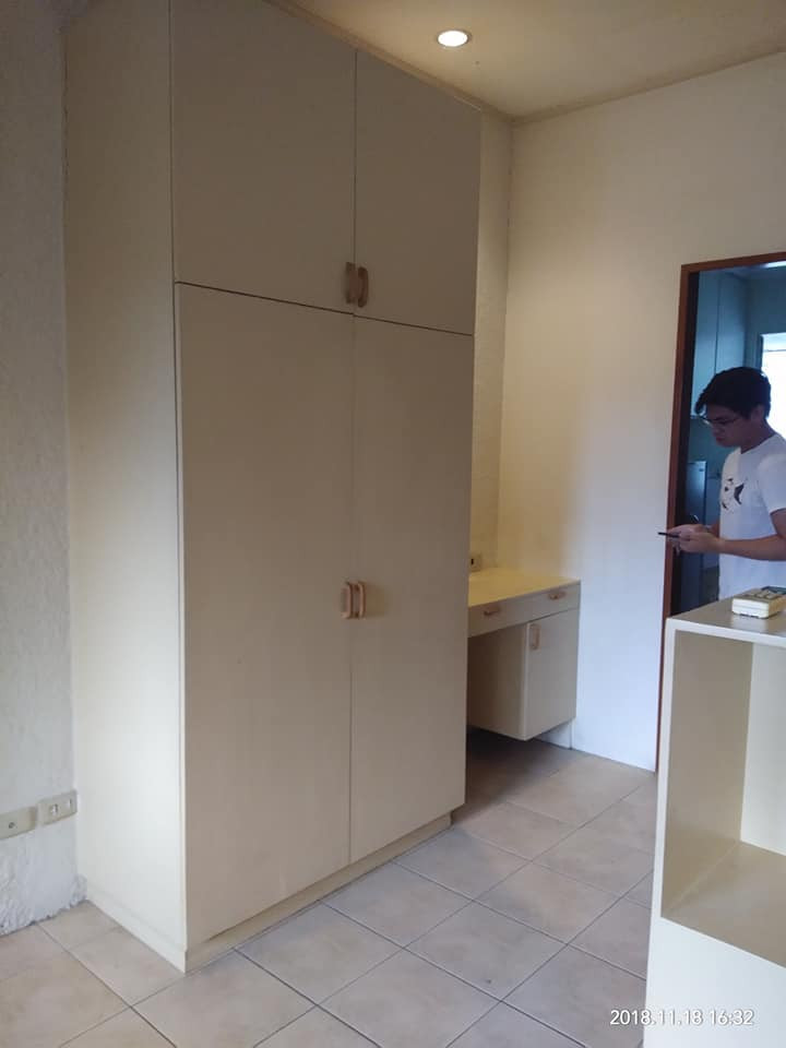 Gallery 5