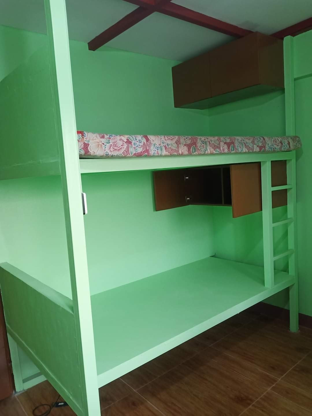 Gallery 4