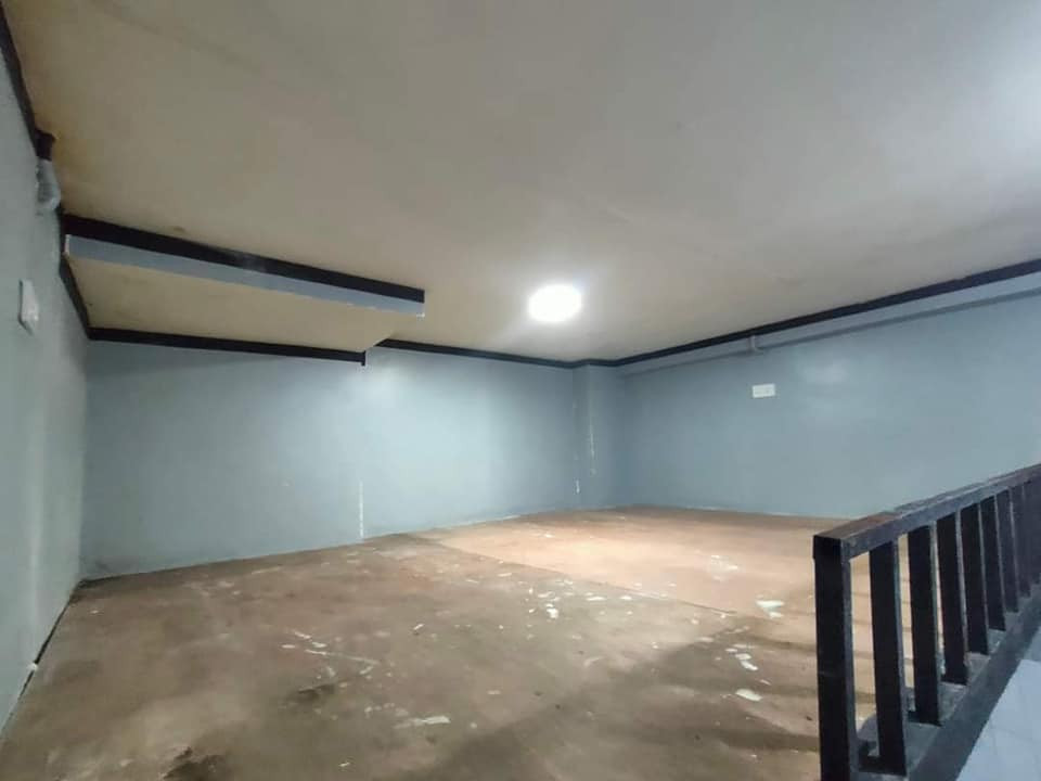 Gallery 5