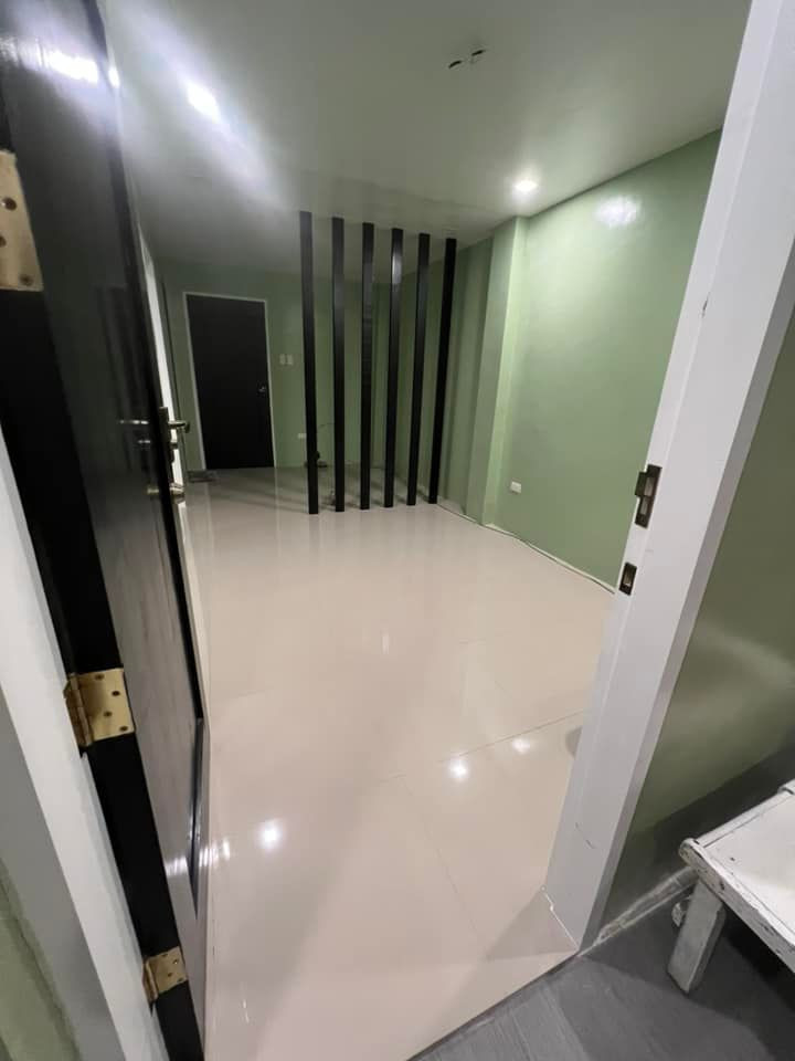 Gallery 2