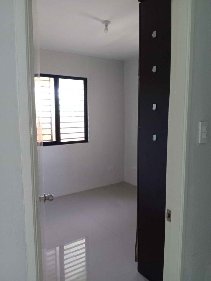 Gallery 2