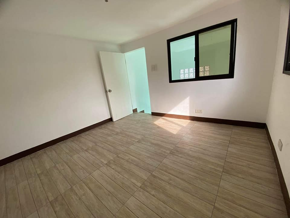 Gallery 4