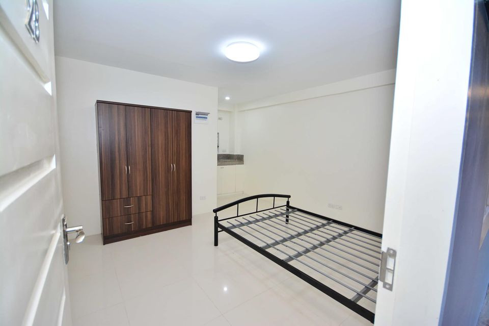 Gallery 4