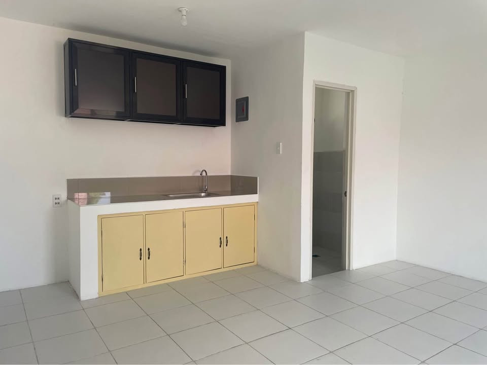 Studio units for rent