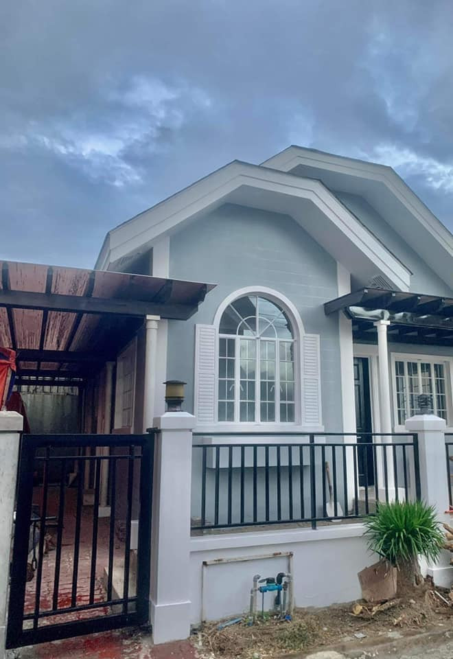 House and lot for rent at laguna bel air 3