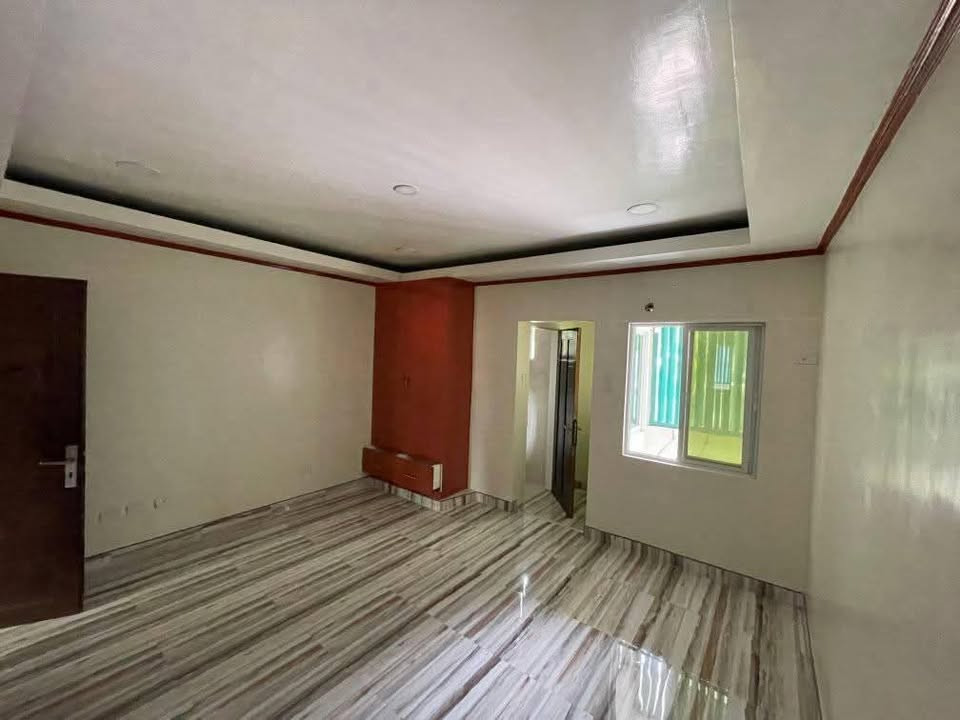 Gallery 3