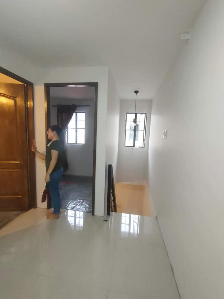 Gallery 5