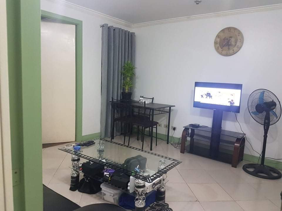 Palm Towers Condominium, Saint Paul Road, San Antonio Makati CIty