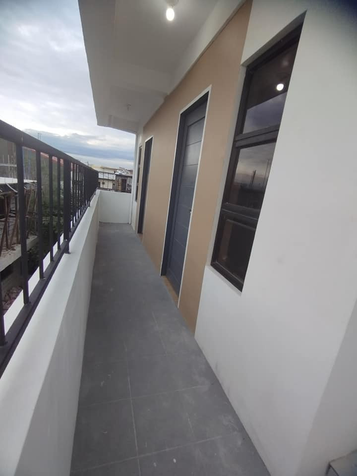 Gallery 2