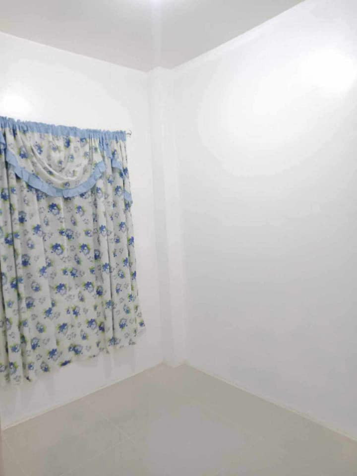Gallery 4