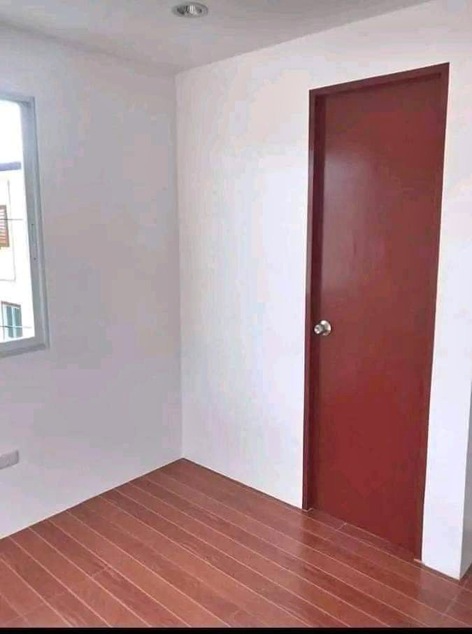 Gallery 2