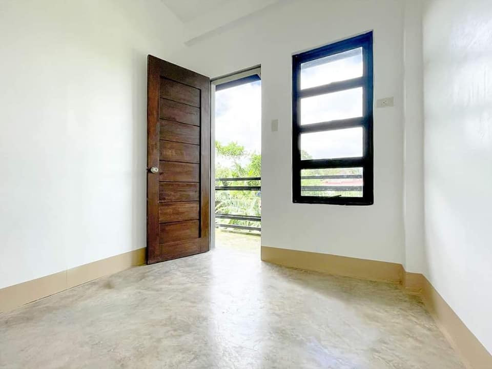 Gallery 5