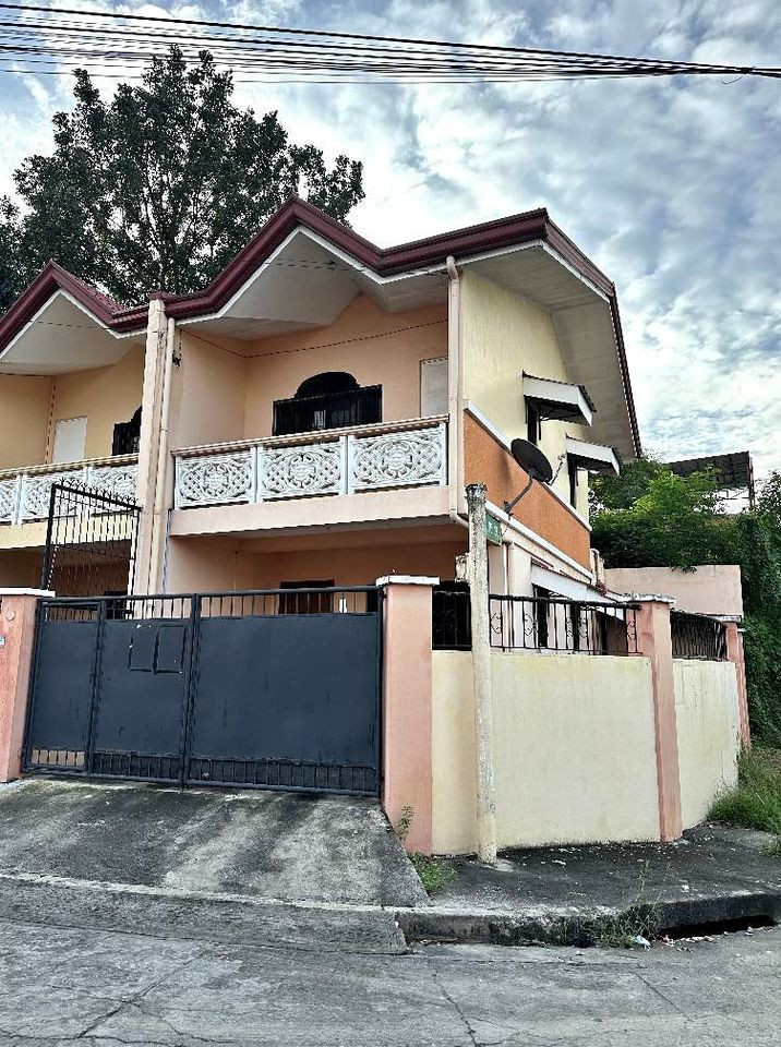 2 Storey Apartment for Rent