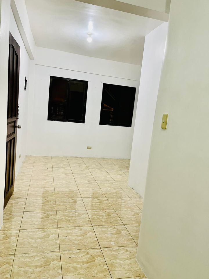 Gallery 4