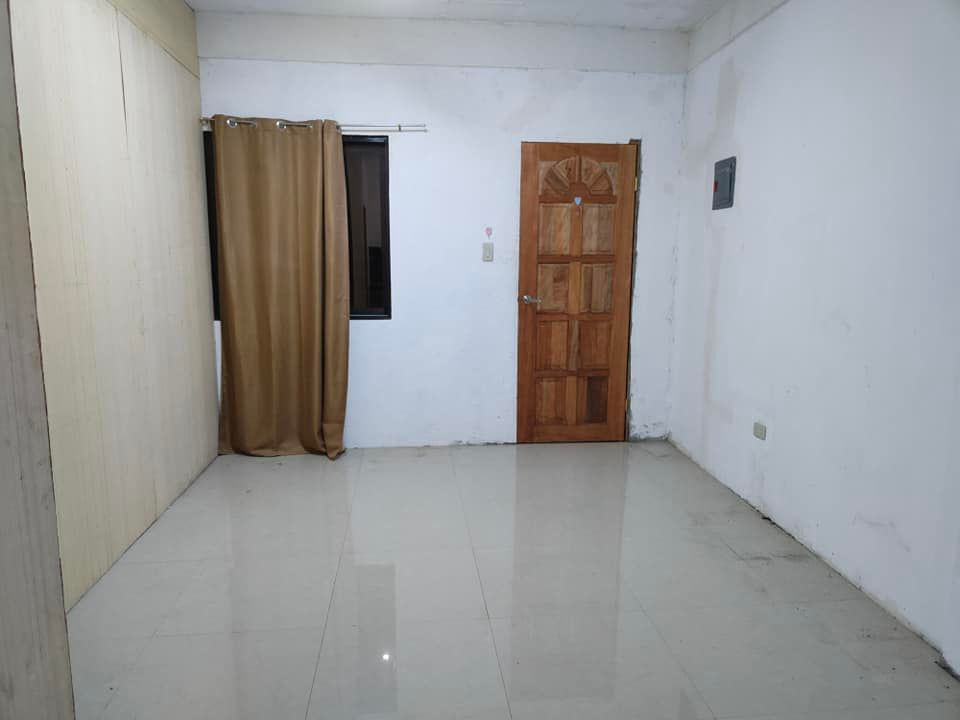 Gallery 5