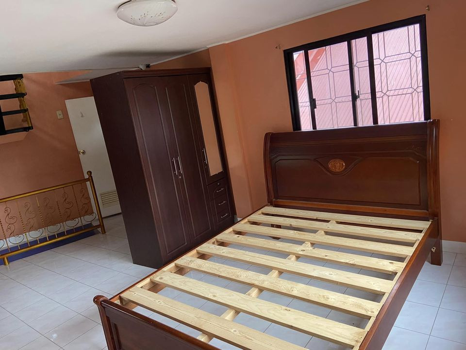Gallery 4