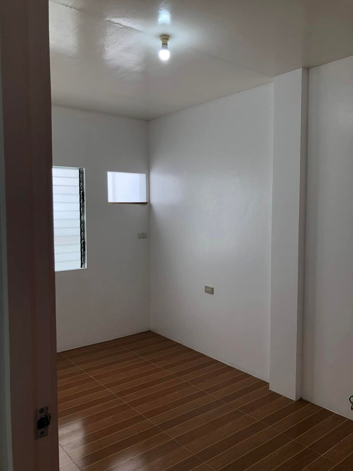 Gallery 5