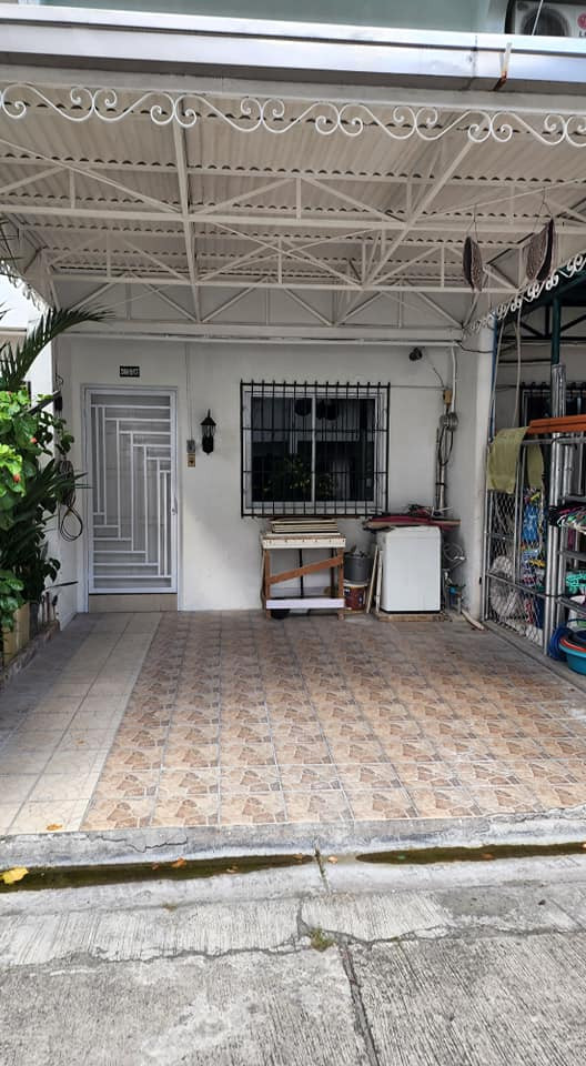 townhouse for rent Ortigas Villa