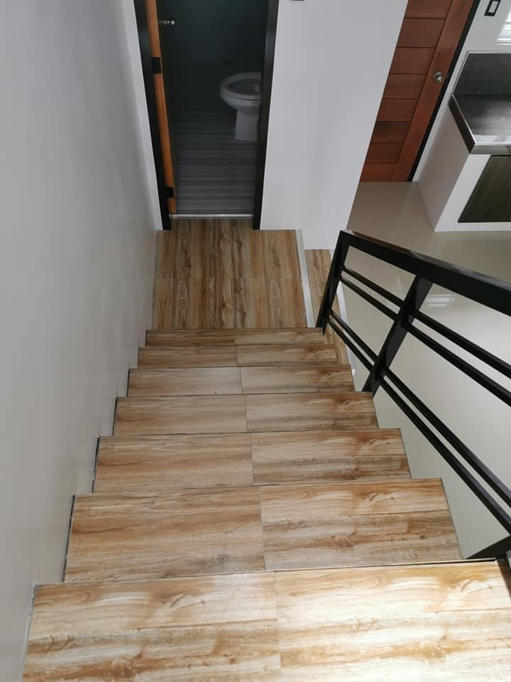 Gallery 5
