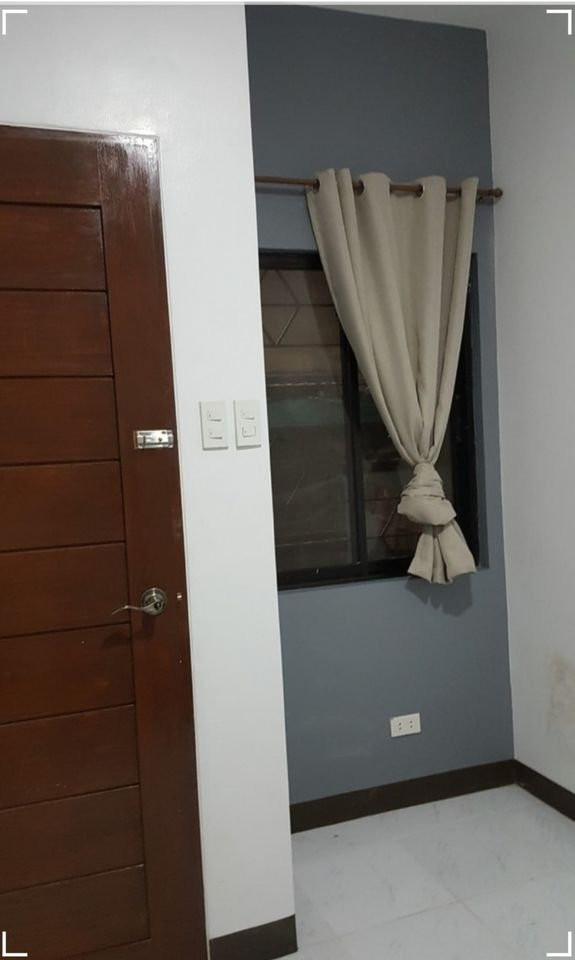 Gallery 2