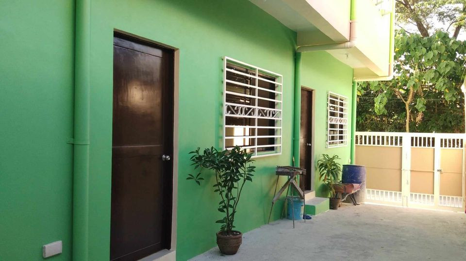 2 Beds 1 Bath Apartment
