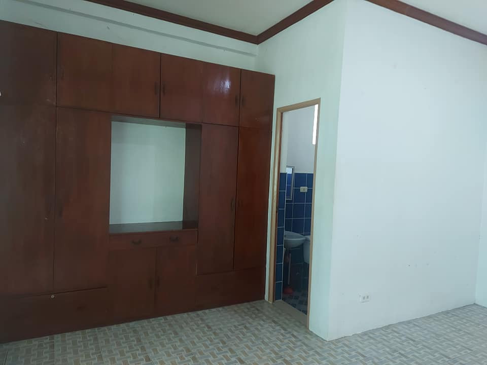 Gallery 5