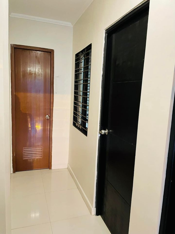 Gallery 2
