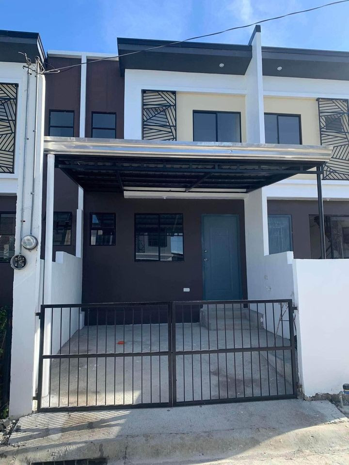 2 BEDROOM (WITH GARAGE AND SERVICE AREA)