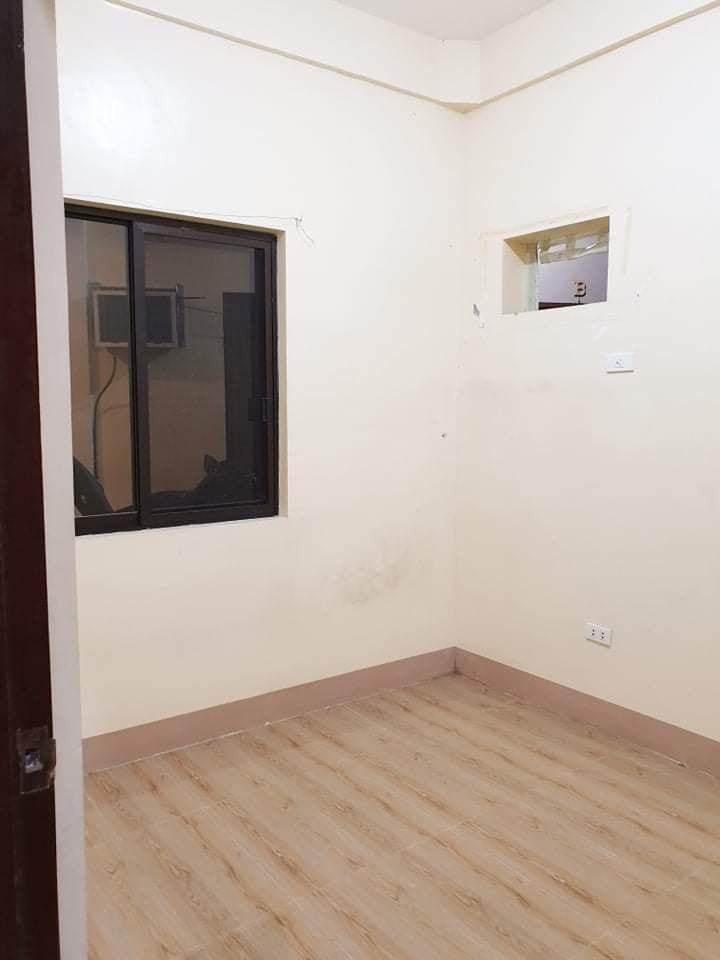Gallery 5