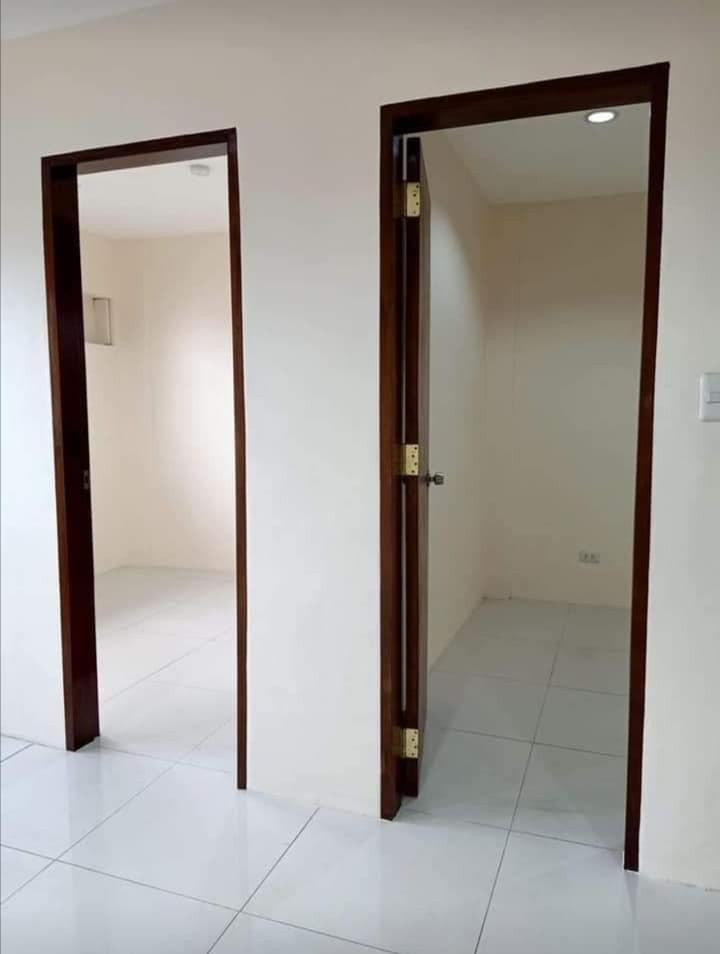Gallery 4