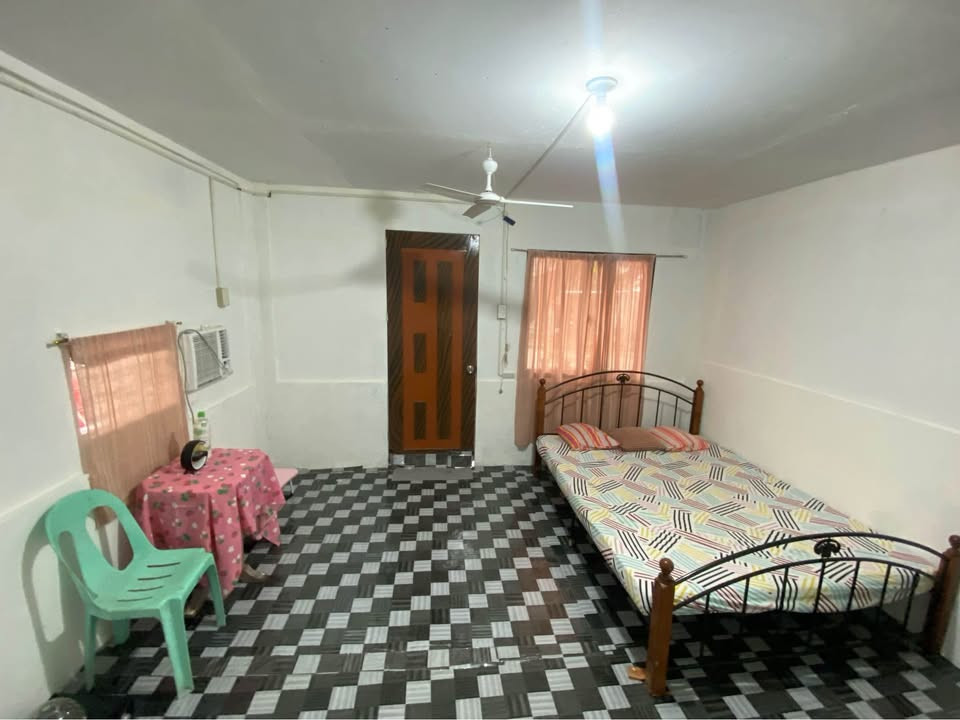 2 ROOMS FOR RENT