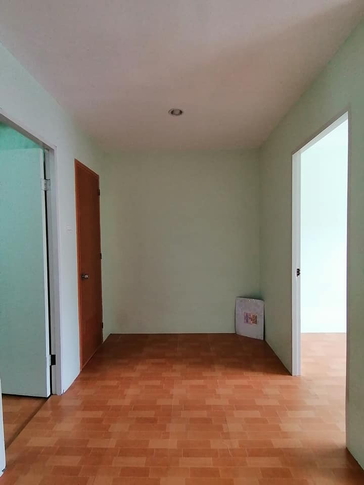 Gallery 4