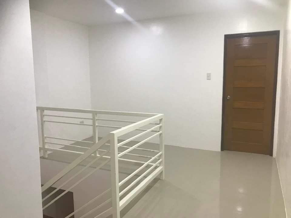 Gallery 5