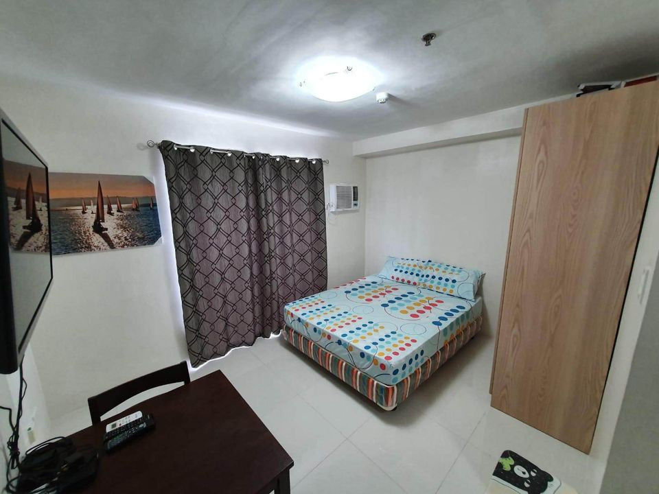 Studio 1 Bath condo