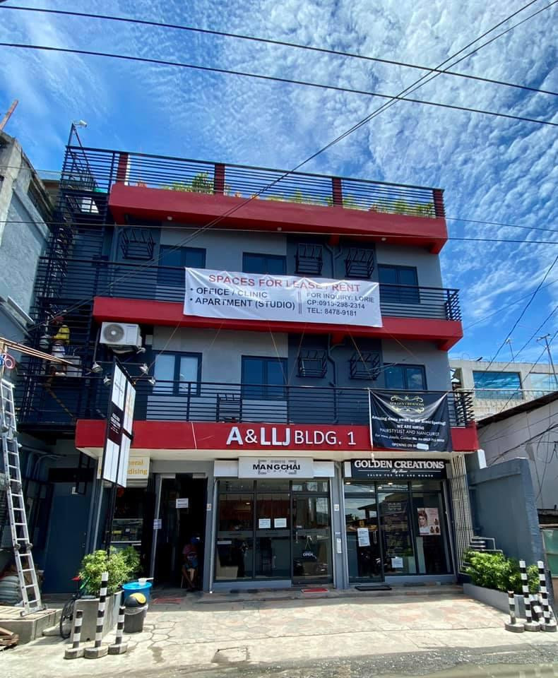 COMMERCIAL UNIT FOR RENT