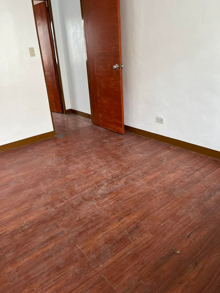 Gallery 5