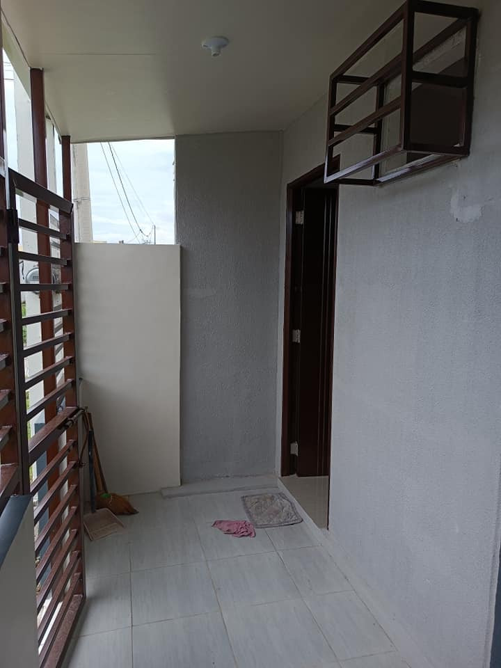 Gallery 2