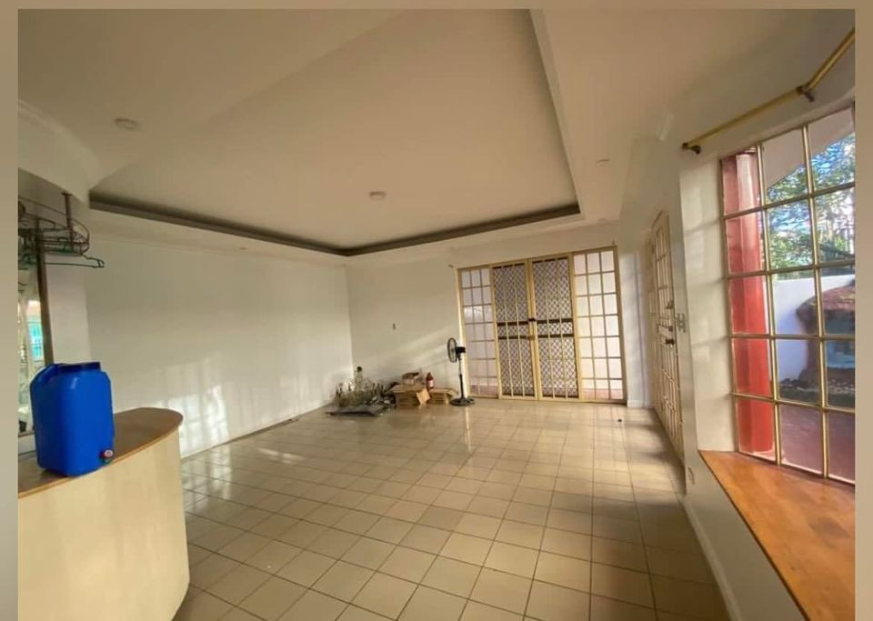 Gallery 3