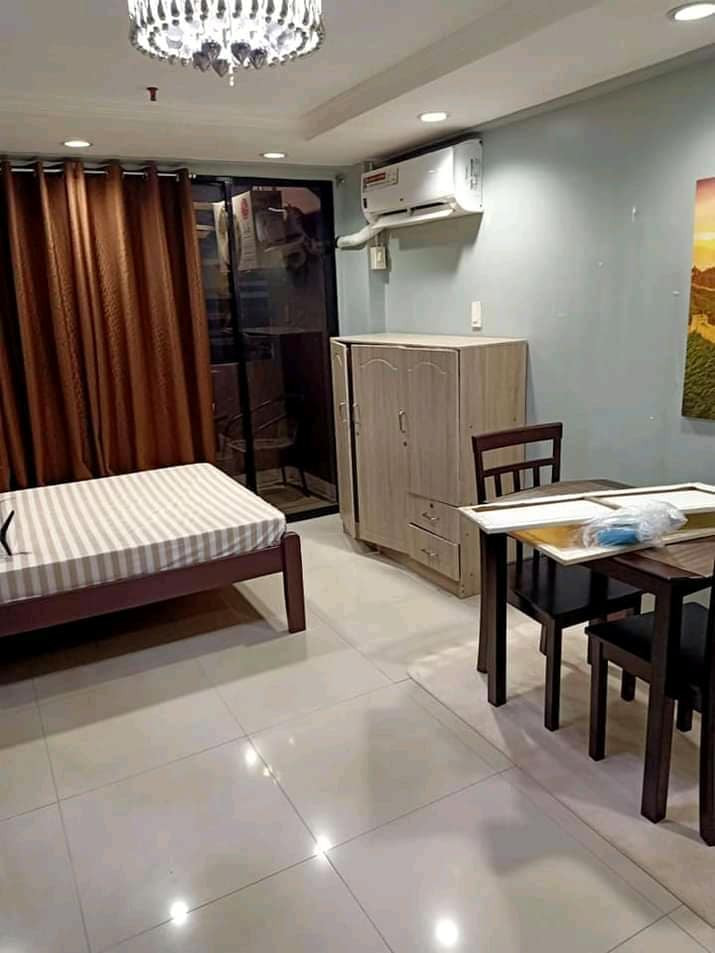 Gallery 2