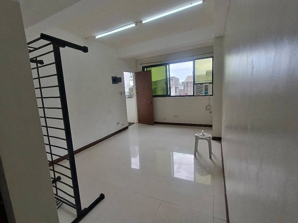 Gallery 2