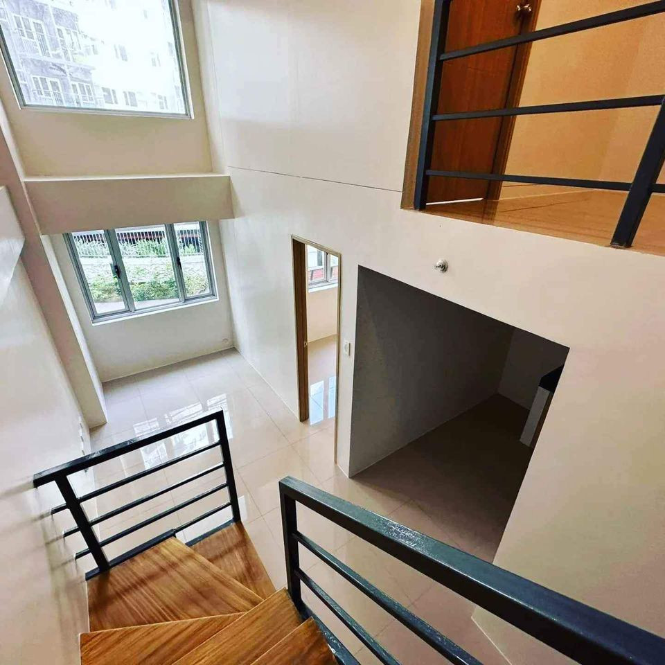 Gallery 2