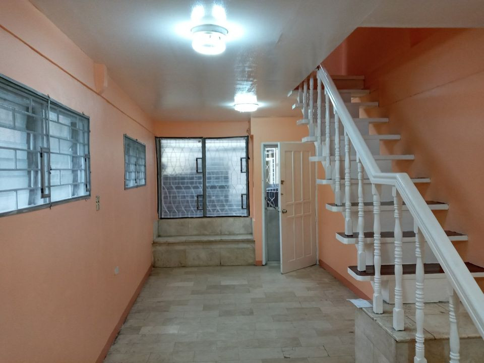 2 Beds 1 Bath Apartment