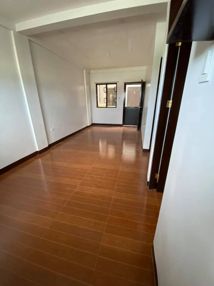 Gallery 5