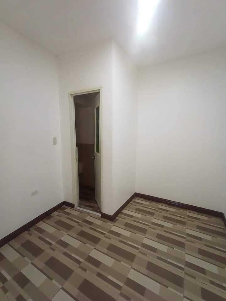 Gallery 5