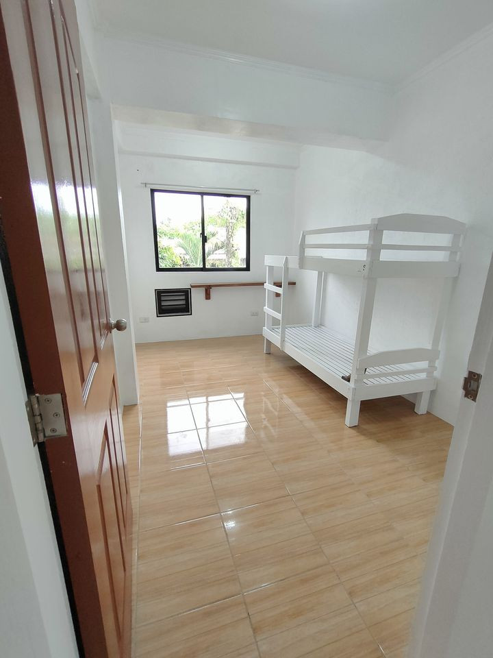 Gallery 2