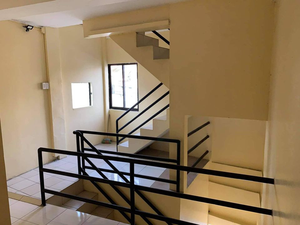 Gallery 4